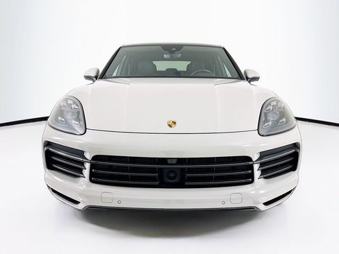 Certified 2022 Porsche Cayenne S AWD/4WD image 6