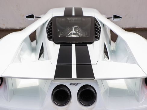 Used 2017 Ford GT RWD image 61
