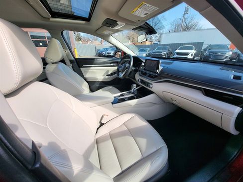 Used 2021 Nissan Altima 2.5 SL image 8