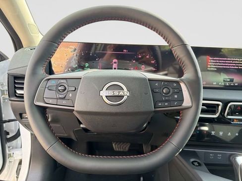 New 2026 Nissan Sentra SR w/ SR Premium Package FWD image 28