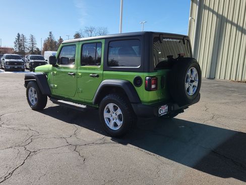 Used 2019 Jeep Wrangler Unlimited Sport S image 8