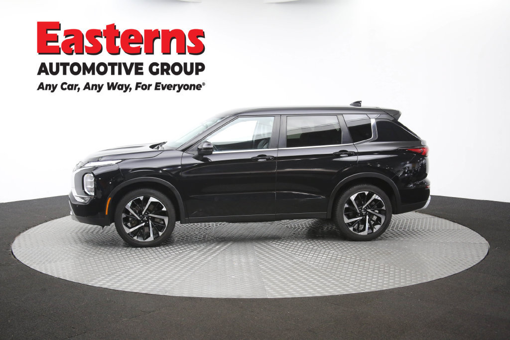 Used 2024 Mitsubishi Outlander SE FWD image 61