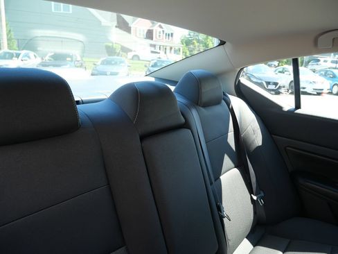 Used 2022 Nissan Altima 2.5 S FWD image 31
