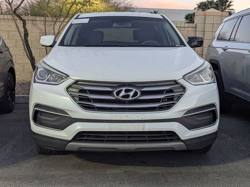 Used 2018 Hyundai Santa Fe Sport image 2