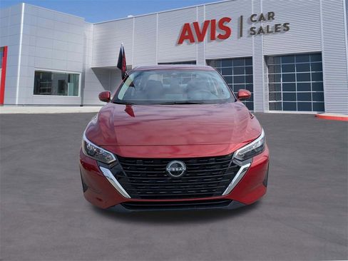 Used 2024 Nissan Sentra SV image 2