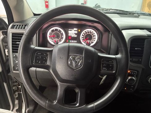 Used 2018 RAM 1500 Express image 13