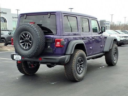 New 2026 Jeep Wrangler Unlimited Rubicon w/ Xtreme 35 Tire Package image 17