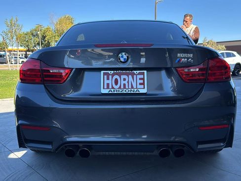 Used 2016 BMW M4 Convertible image 23