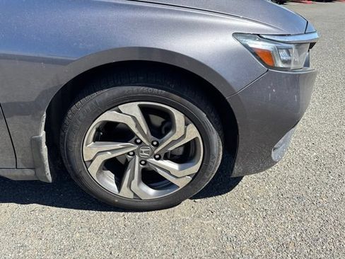 Used 2019 Honda Accord EX-L image 9