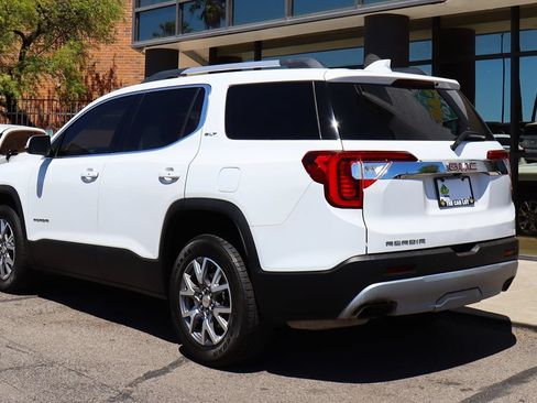 Used 2020 GMC Acadia SLT w/ LPO, Cargo Package FWD image 9
