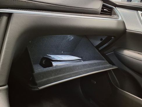 Certified 2024 Cadillac XT5 Sportv w/ Technology Package image 34