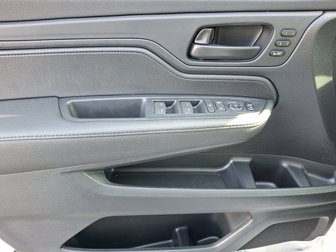 New 2026 Honda Odyssey Sport-L image 8