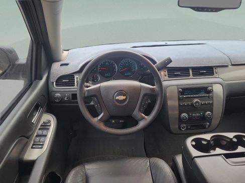 Used 2008 Chevrolet Avalanche LS image 17