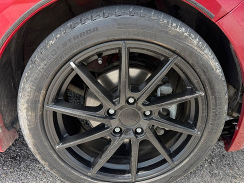 Used 2013 Hyundai Veloster RE:MIX Edition FWD image 40