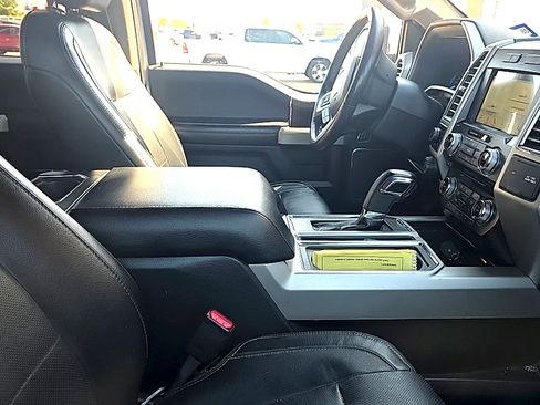 Used 2016 Ford F150 Lariat w/ Equipment Group 502A Luxury AWD/4WD image 6