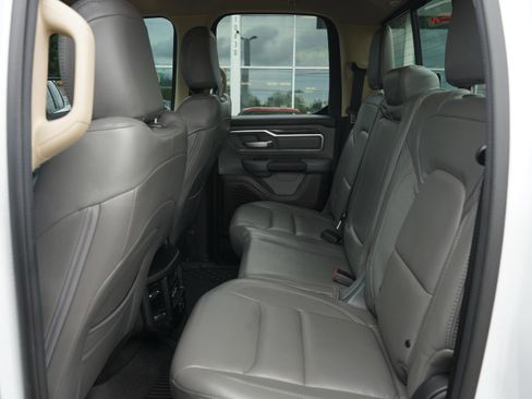 Used 2019 RAM 1500 Big Horn AWD/4WD image 17