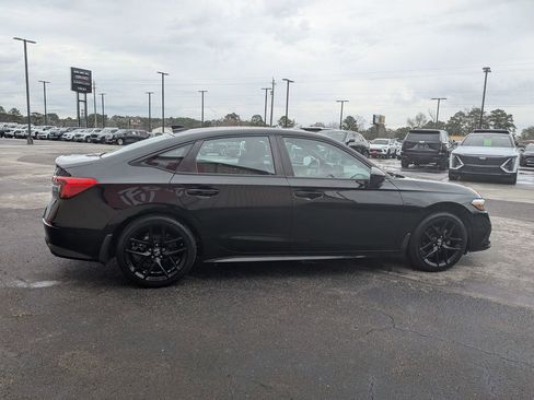 Used 2023 Honda Civic Sport image 5