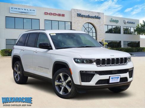 New 2026 Jeep Grand Cherokee Limited image 1