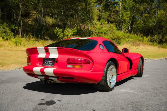 Used 2002 Dodge Viper GTS RWD image 11