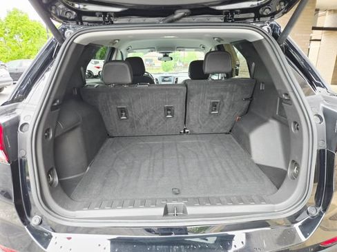 Used 2022 Chevrolet Equinox LT AWD/4WD image 9