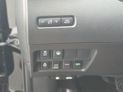 Certified 2022 Nissan Rogue Sport SL w/ Premium Package AWD/4WD image 26