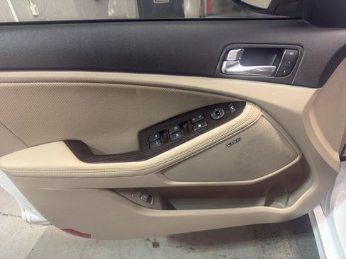 Used 2015 Kia Optima EX w/ EX Premium Package image 13