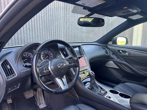 Used 2017 INFINITI Q60 3.0t w/ Cargo Package AWD/4WD image 10