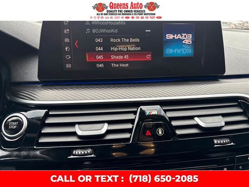 Used 2019 BMW 530e w/ M Sport Package image 46