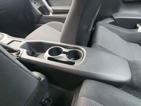 Used 2017 Toyota 86 image 21