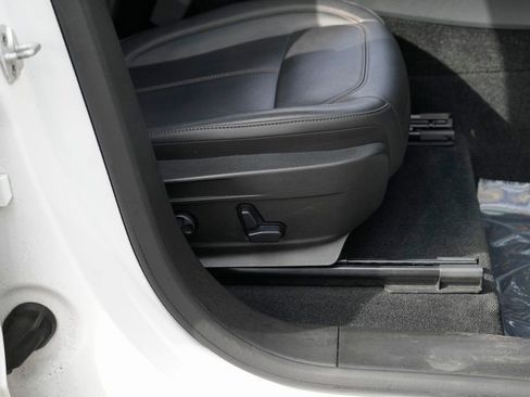 Used 2019 Alfa Romeo Stelvio Ti image 36