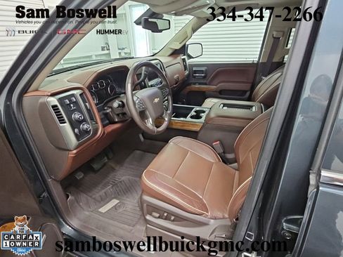 Used 2018 Chevrolet Silverado 1500 High Country AWD/4WD image 10