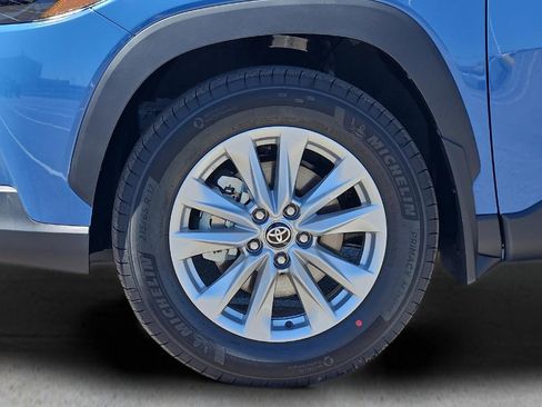 New 2026 Toyota Corolla Cross LE image 9