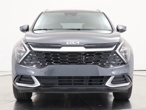 Used 2023 Kia Sportage EX AWD/4WD image 8