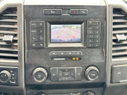 Used 2022 Ford F250 XL w/ Power Equipment Group AWD/4WD image 7