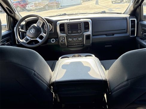 Used 2024 RAM 1500 Classic Warlock image 14