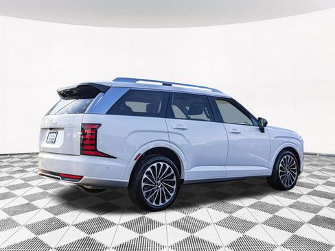Used 2026 Hyundai Palisade Calligraphy FWD image 10