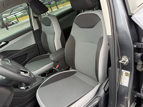 Used 2024 Volkswagen Taos S w/ MDO Package image 14