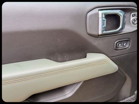 New 2026 Jeep Gladiator Mojave image 19