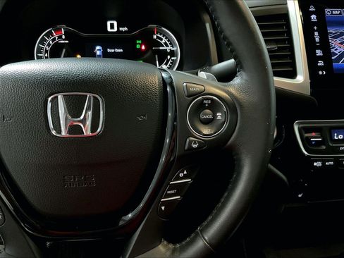 Used 2020 Honda Ridgeline RTL-E image 11