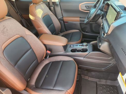 New 2025 Ford Bronco Sport Outer Banks w/ Outer Banks Tech Package+ AWD/4WD image 14