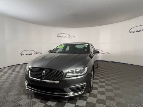 Used 2020 Lincoln MKZ Reserve w/ Luxury Package FWD image 3