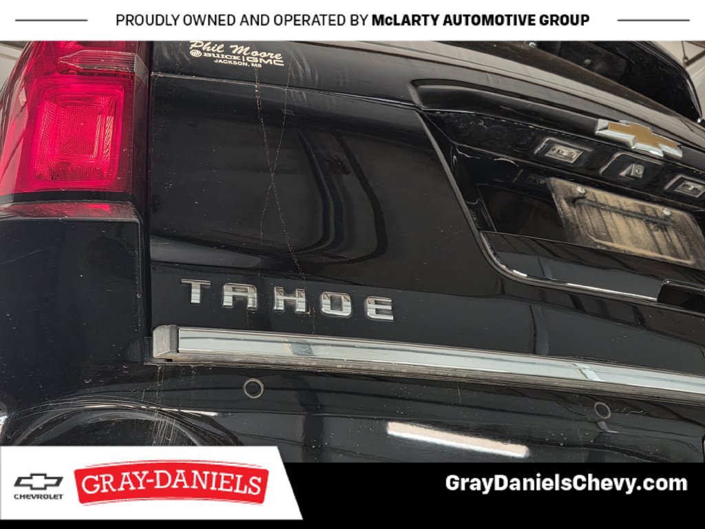 Used 2020 Chevrolet Tahoe Premier RWD image 1