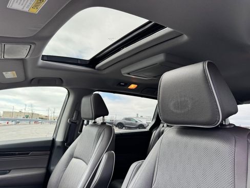 Certified 2023 Honda Odyssey Elite image 18