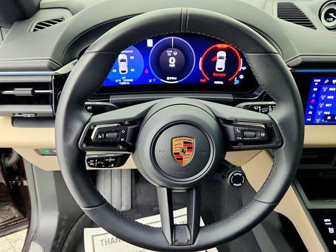 Used 2025 Porsche Macan 4S Electric w/ Premium Package AWD/4WD image 14