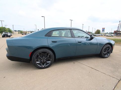 New 2027 Dodge Charger R/T AWD/4WD image 5
