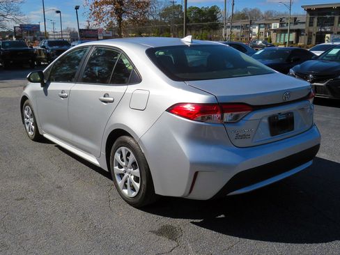 Used 2020 Toyota Corolla LE image 9