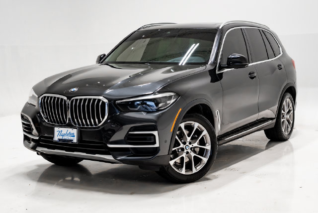 Used 2022 BMW X5 xDrive40i w/ Premium Package AWD/4WD image 1