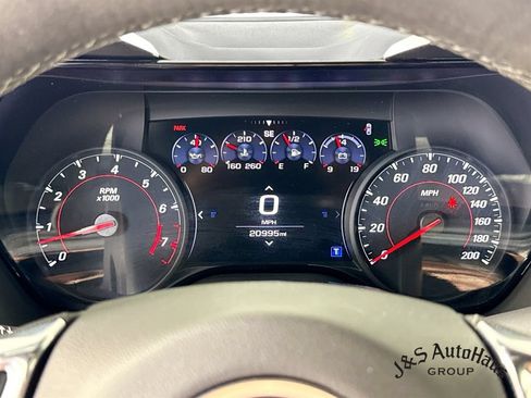 Used 2023 Chevrolet Camaro SS RWD image 15