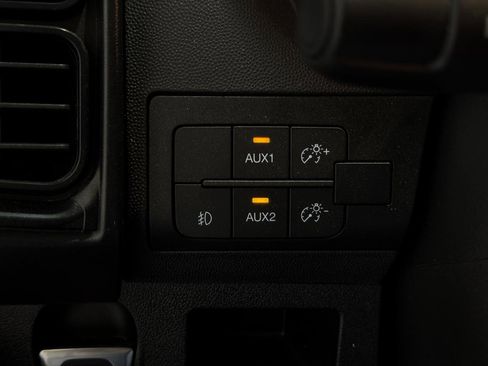 Used 2022 RAM ProMaster 2500 w/ Convenience Group FWD image 26