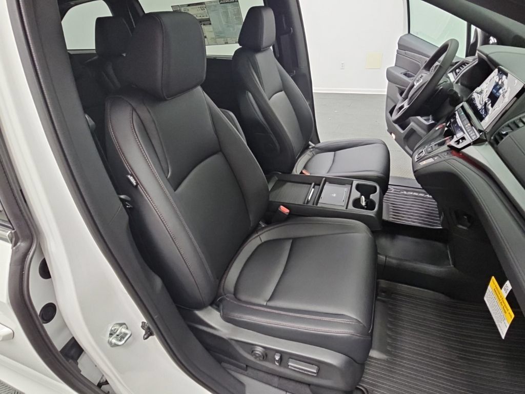 New 2027 Honda Odyssey Sport-L image 38